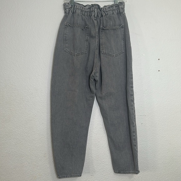 Zara Paperbag Baggy Balloon Leg Grey Button Fly Cotton Denim Jeans Womens Size 6 - Picture 5 of 13